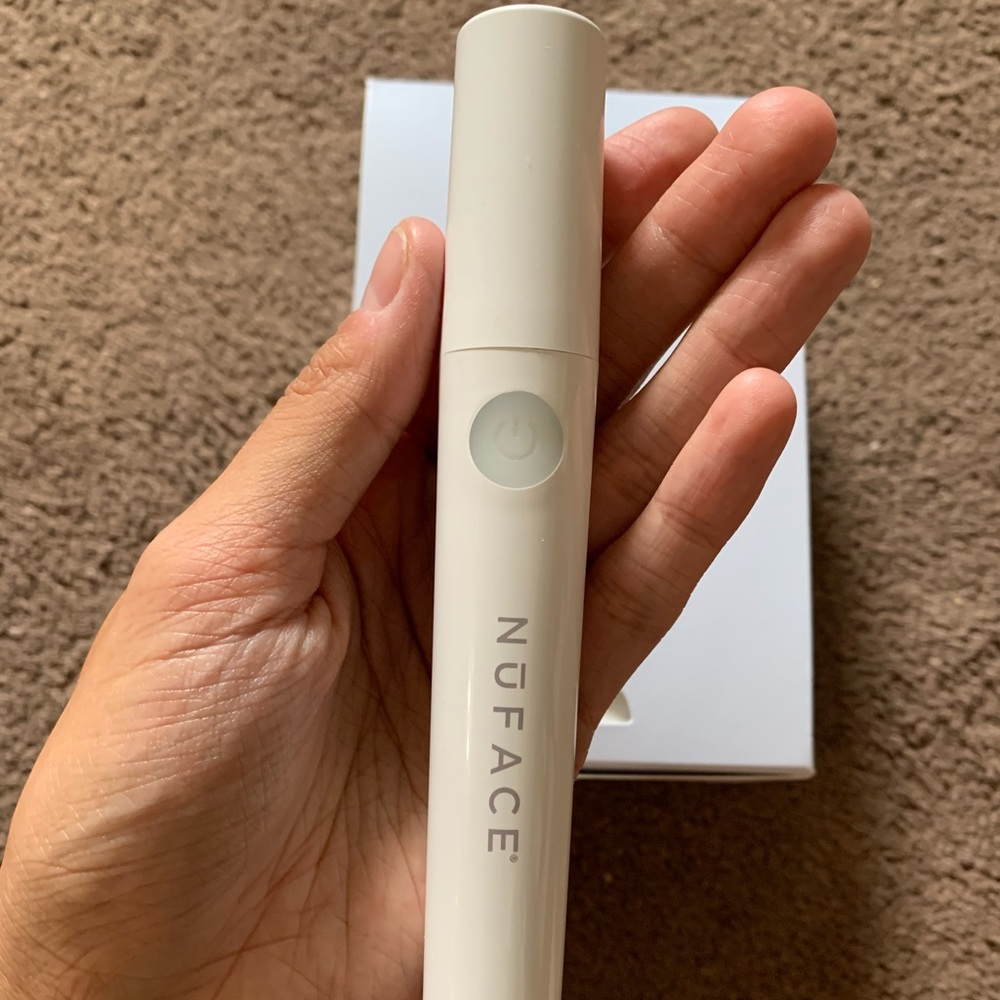 NuFace FIX system